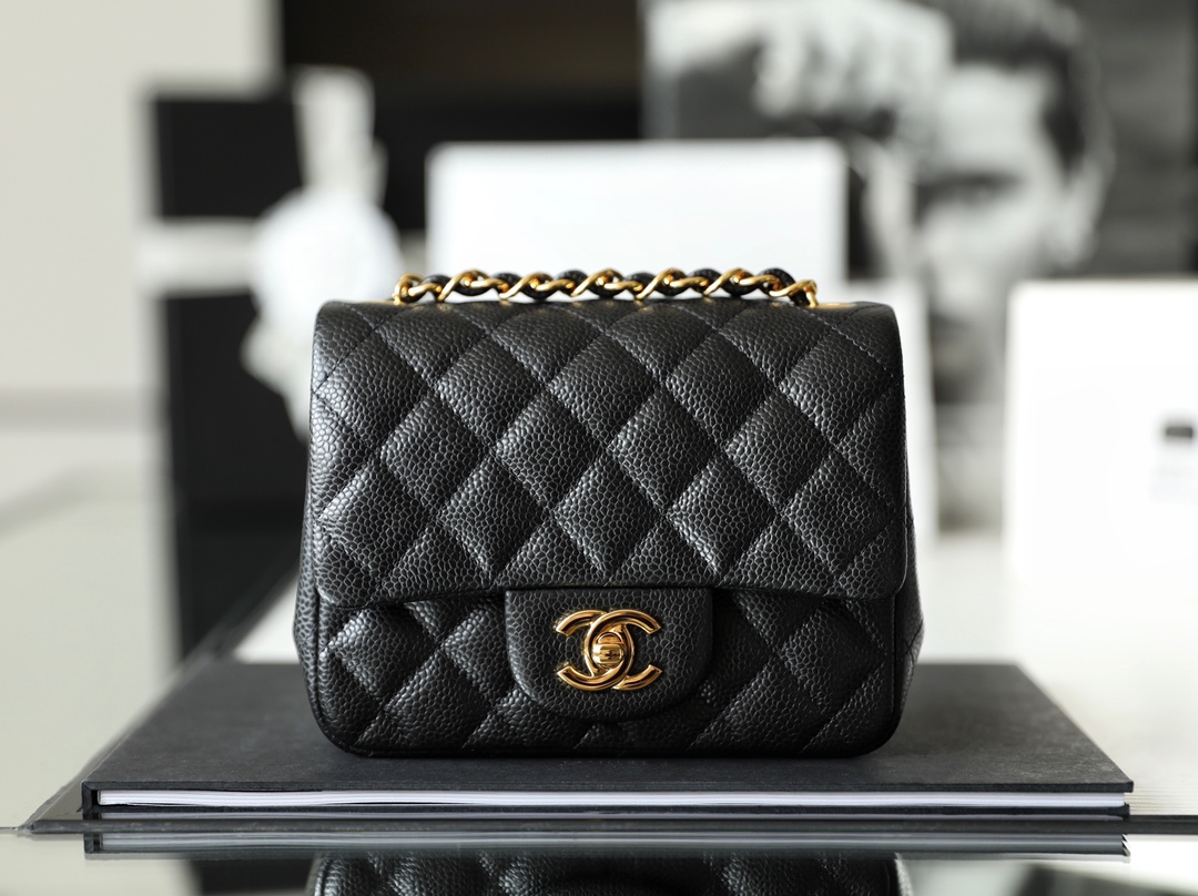 Chanel MINI FLAP BAG