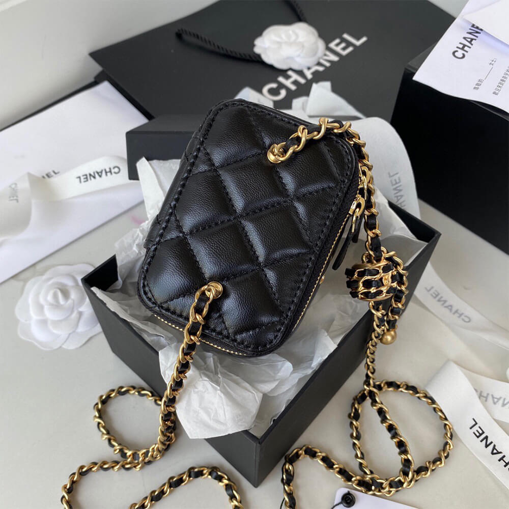 Chanel SMALL VANITY WITH CHAIN
