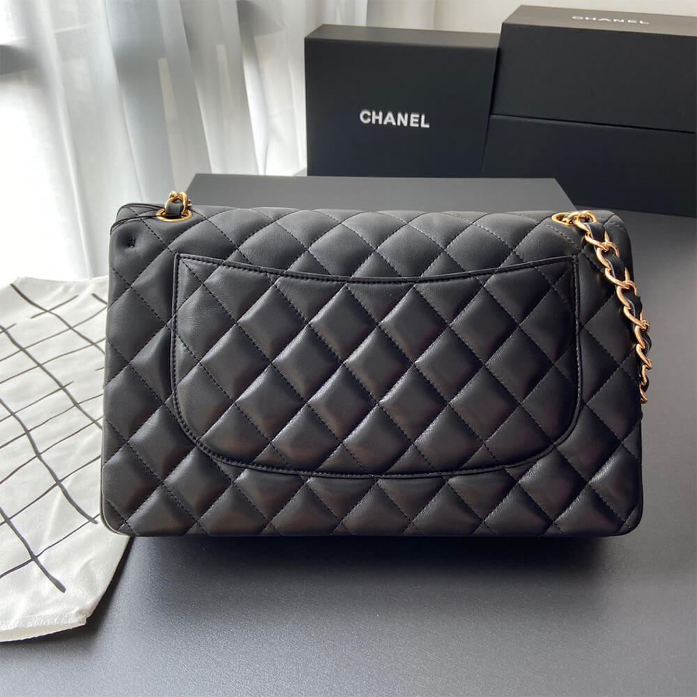 CHANEL Classic Double Flap Jumbo