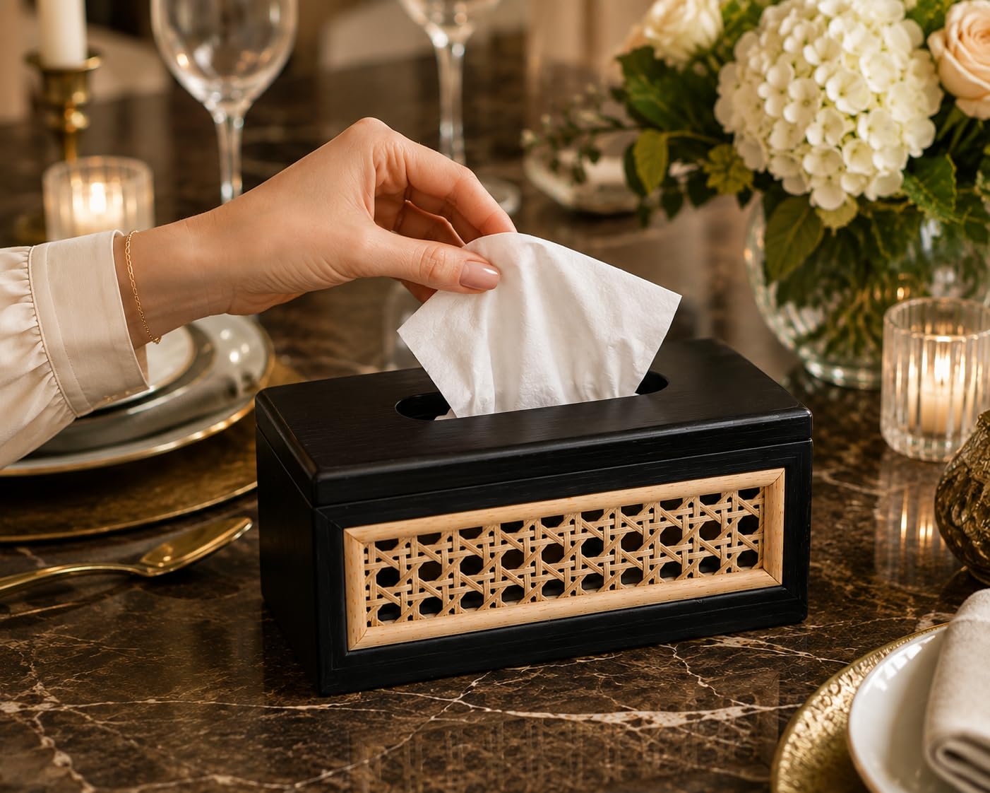 Solid Wood Rattan Tissue Box Woven Facial Tissue Dispenser For Bathroom Bedroom And Office Decor