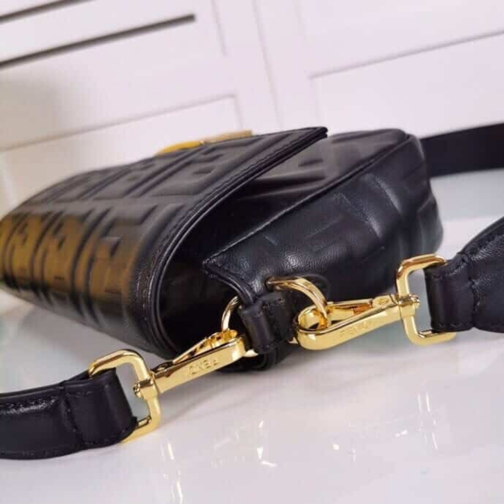 fendi bag - 27 x 15 x 6 cm