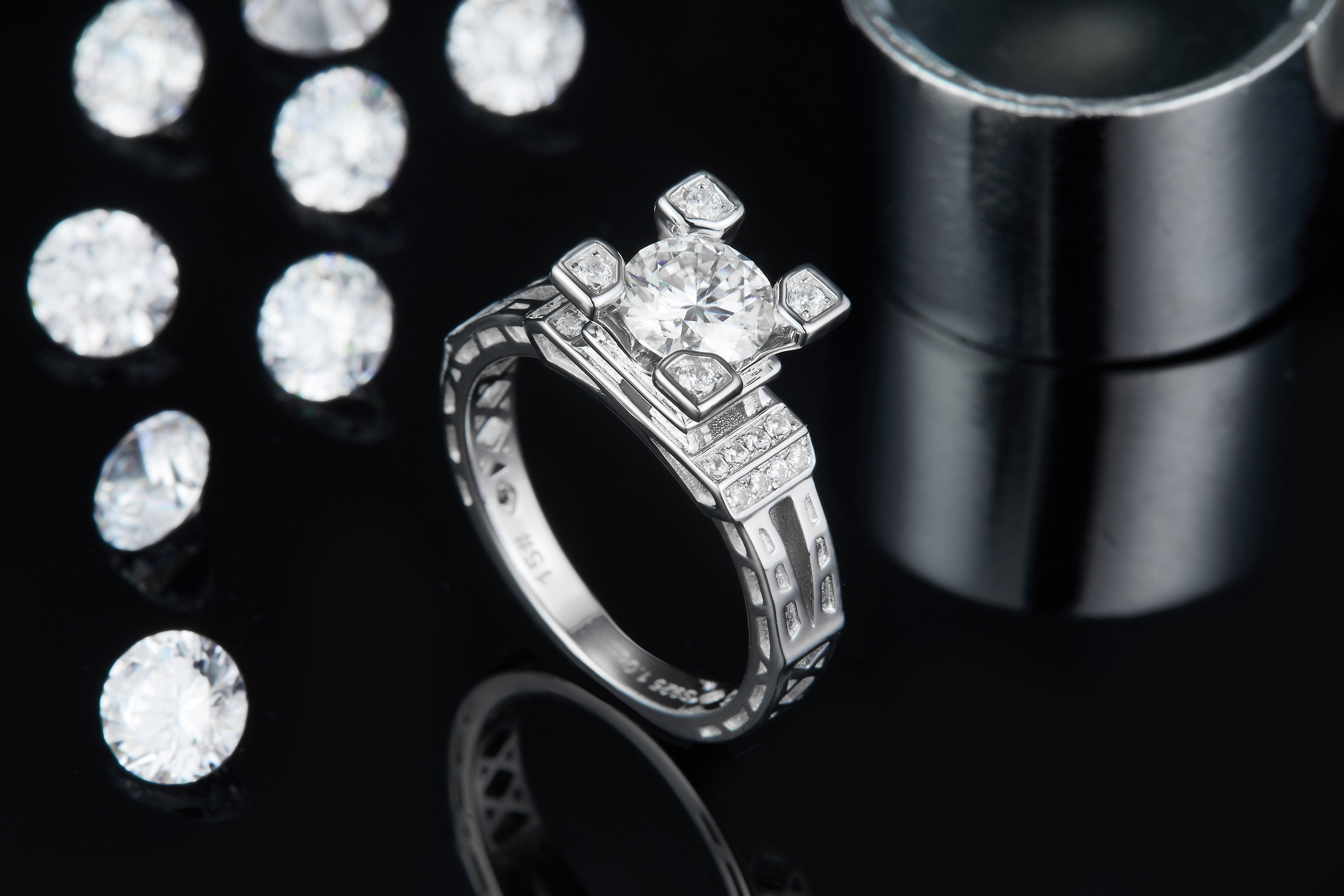 [Copy]S925 Silver 2-carat Small sugar cube zircon Ring 