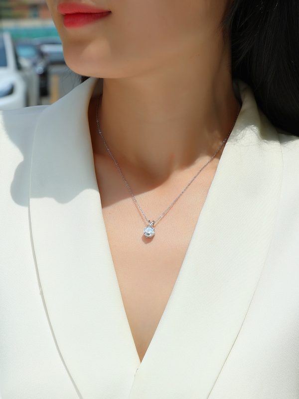 2026 2 ct S925 Women’s Silver Diamond V-Chain Pendant