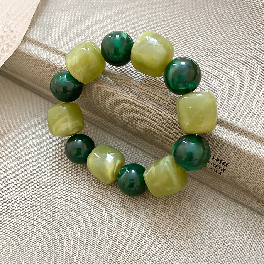 Multiple acrylic resin material geometric irregular circular bead bracelets