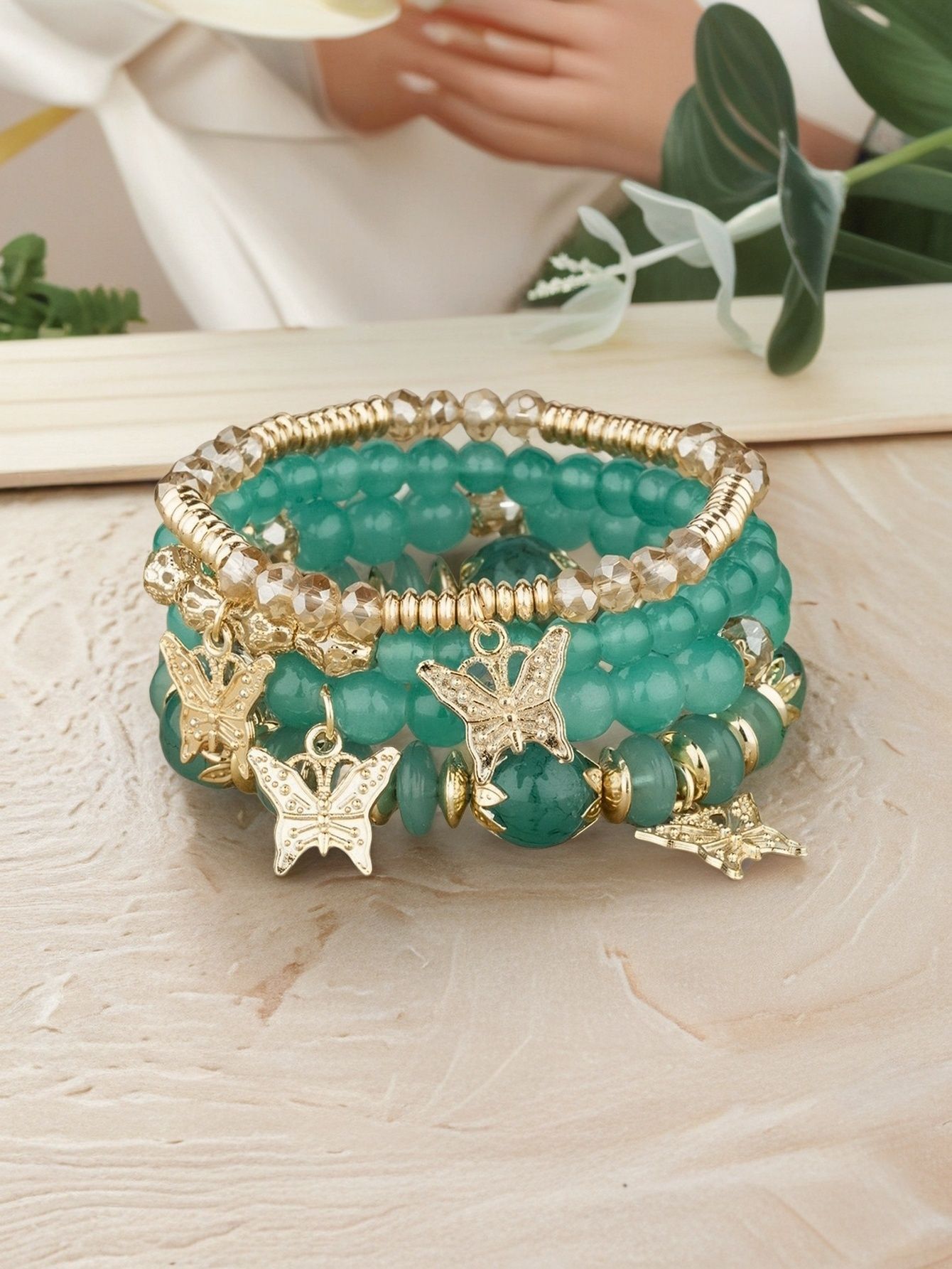 Multiple colors glass alloy resin 6mm Bohemian style Dancing butterflies multi-layer bead bracelet