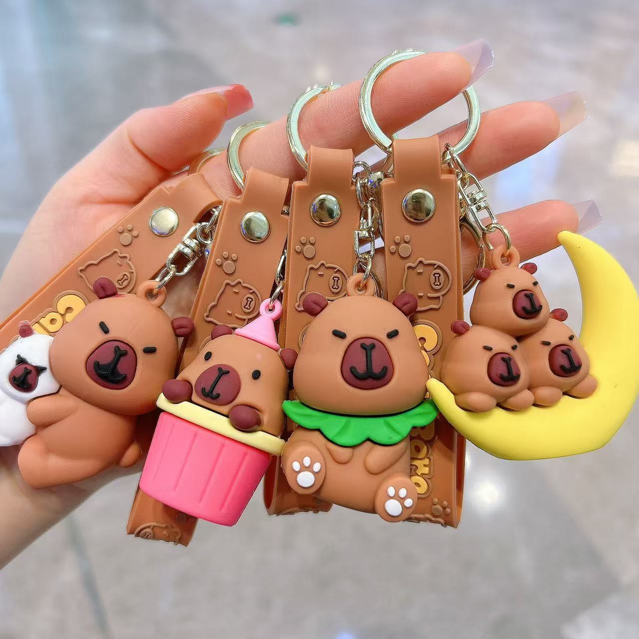 Synthetic resin plastic Eco-friendly PVC multiple 3D Cute Capibala Keychain Water Guinea Pig keychains