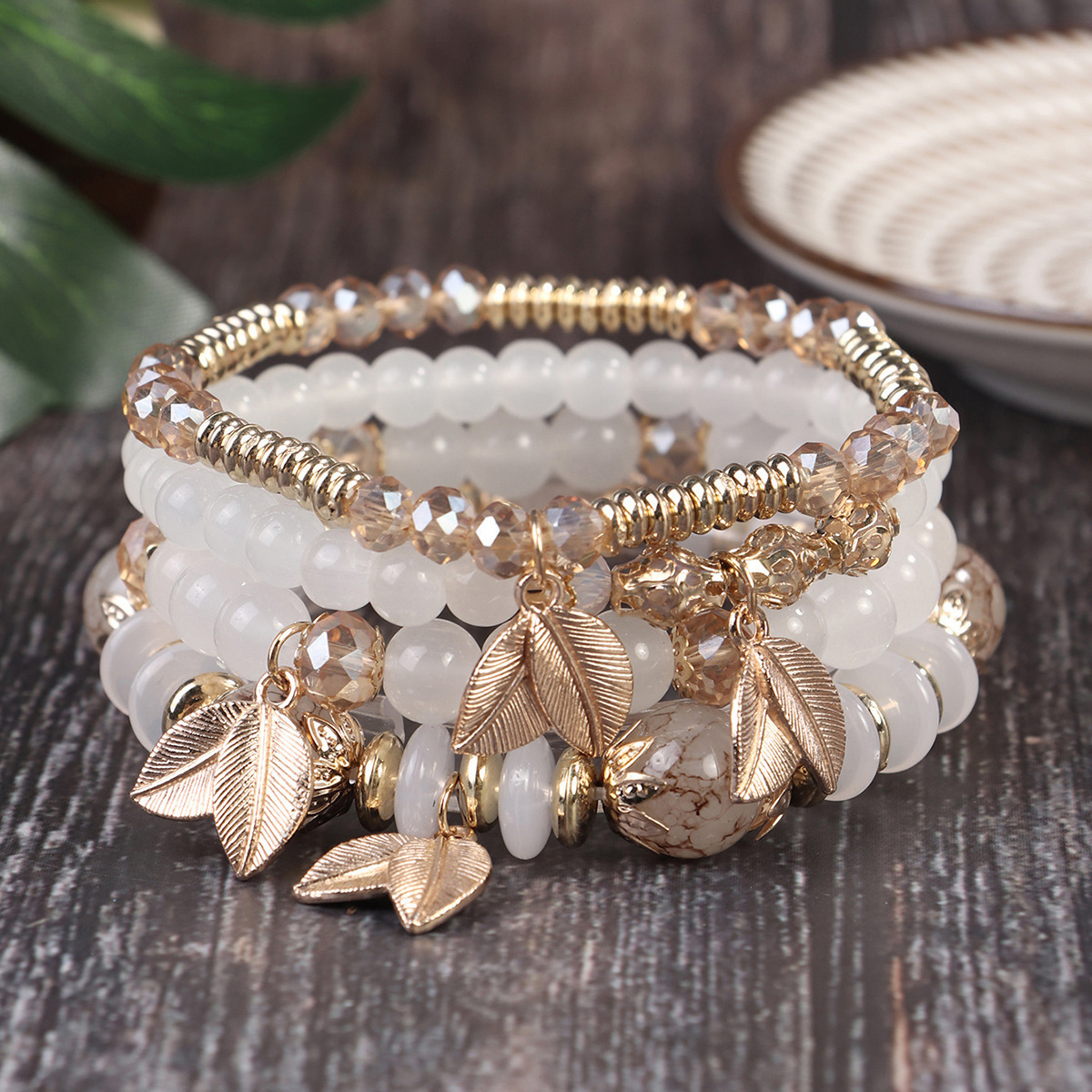 Multiple colors glass alloy resin 6mm Bohemian style 4 simple leaves multi-layer bead bracelet
