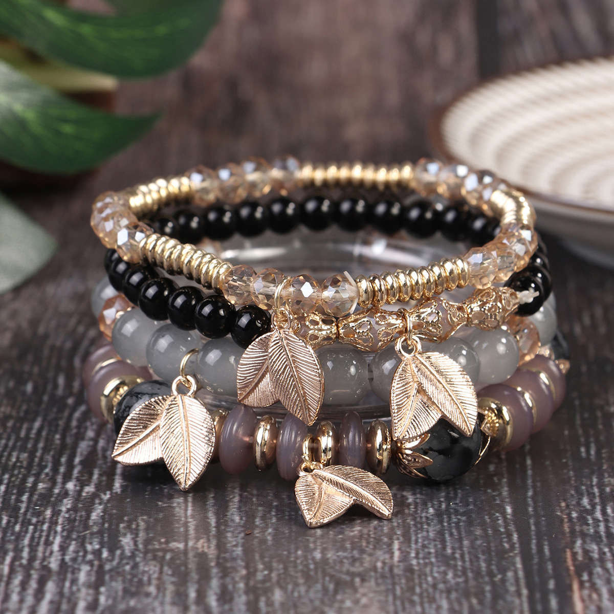 Multiple colors glass alloy resin 6mm Bohemian style 4 simple leaves multi-layer bead bracelet