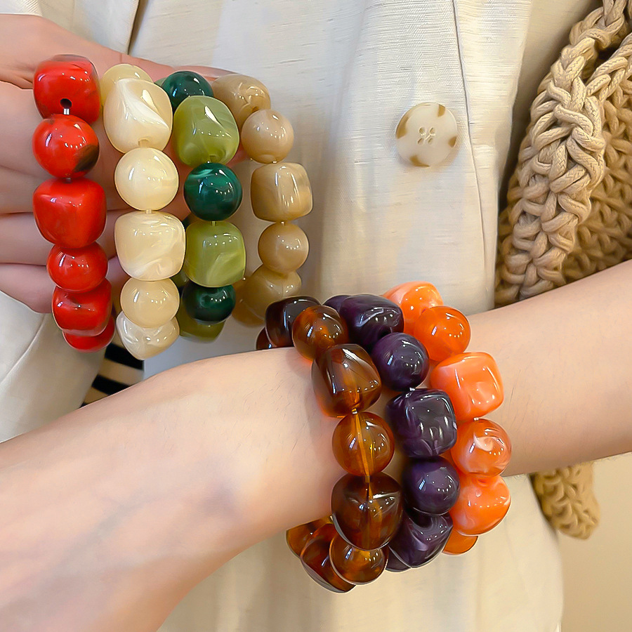 Multiple acrylic resin material geometric irregular circular bead bracelets