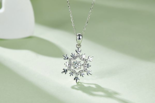S925 Silver Snowflake Diamond Necklace Pendant 2026