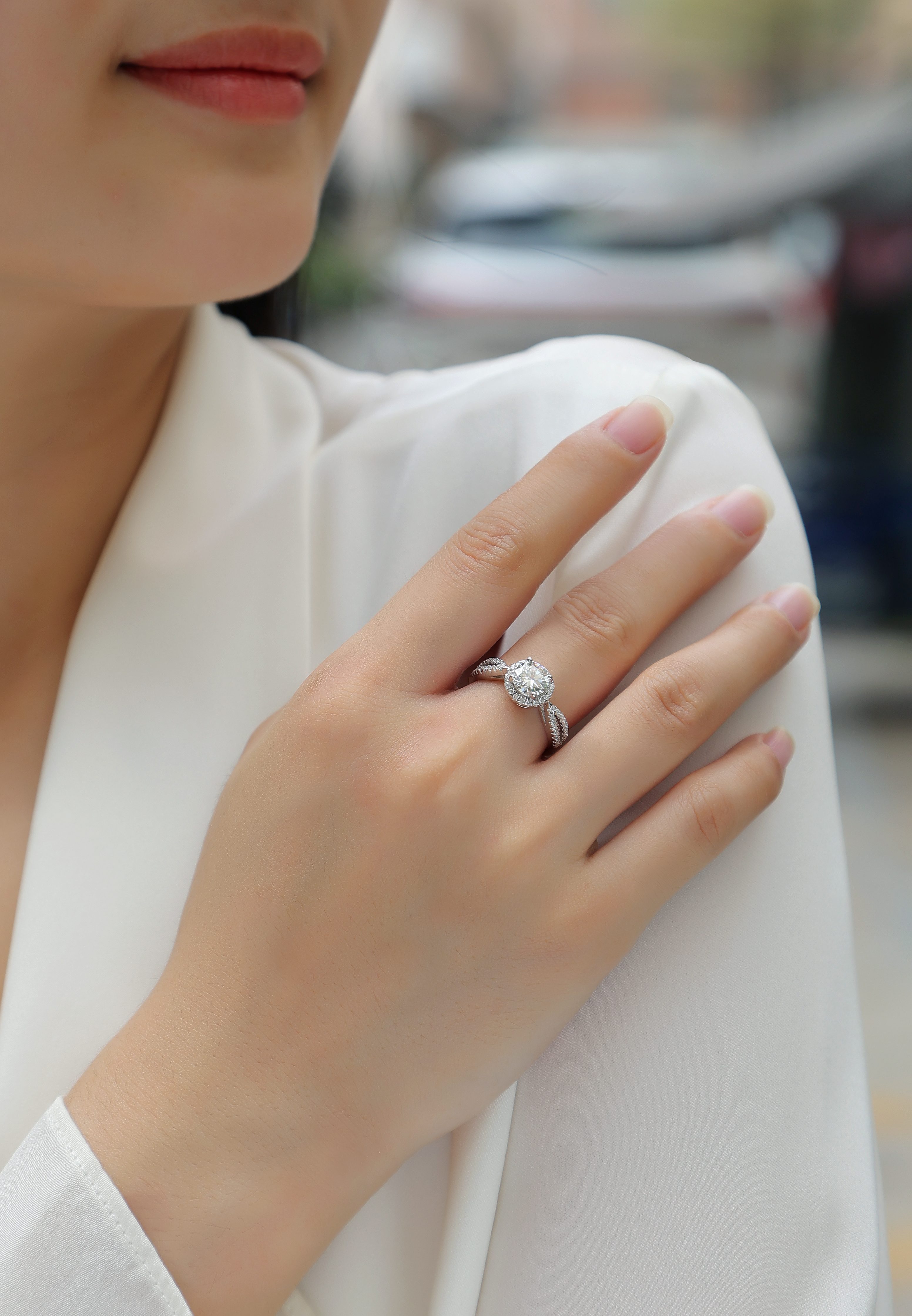 S925 Silver 2-carat 4-Claw High Luxury Inlay zircon Ring 