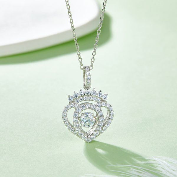 S925 Silver Heart-shaped Crown Necklace Pendant 2026