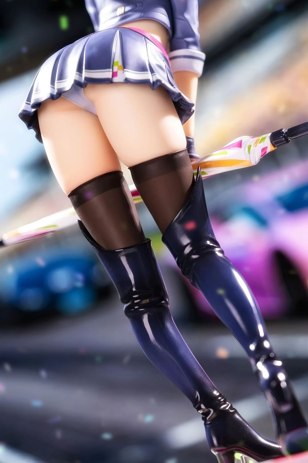 不起眼女主角培育法 加藤惠 賽車女郎 拿傘