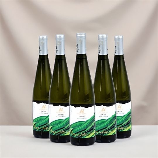 紅橋莊園葡萄酒貴人香乾正宗白葡萄酒 750ml×2 瓶 13% vol. Hongqiao Manor Wine, Authentic Italian Riesling Dry White Wine
