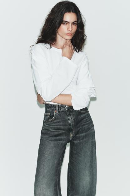 Relaxed Fit Extra Wide Leg Jeans