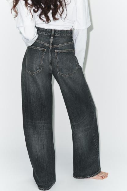 Relaxed Fit Extra Wide Leg Jeans