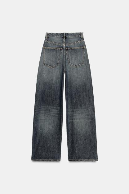 Relaxed Fit Extra Wide Leg Jeans