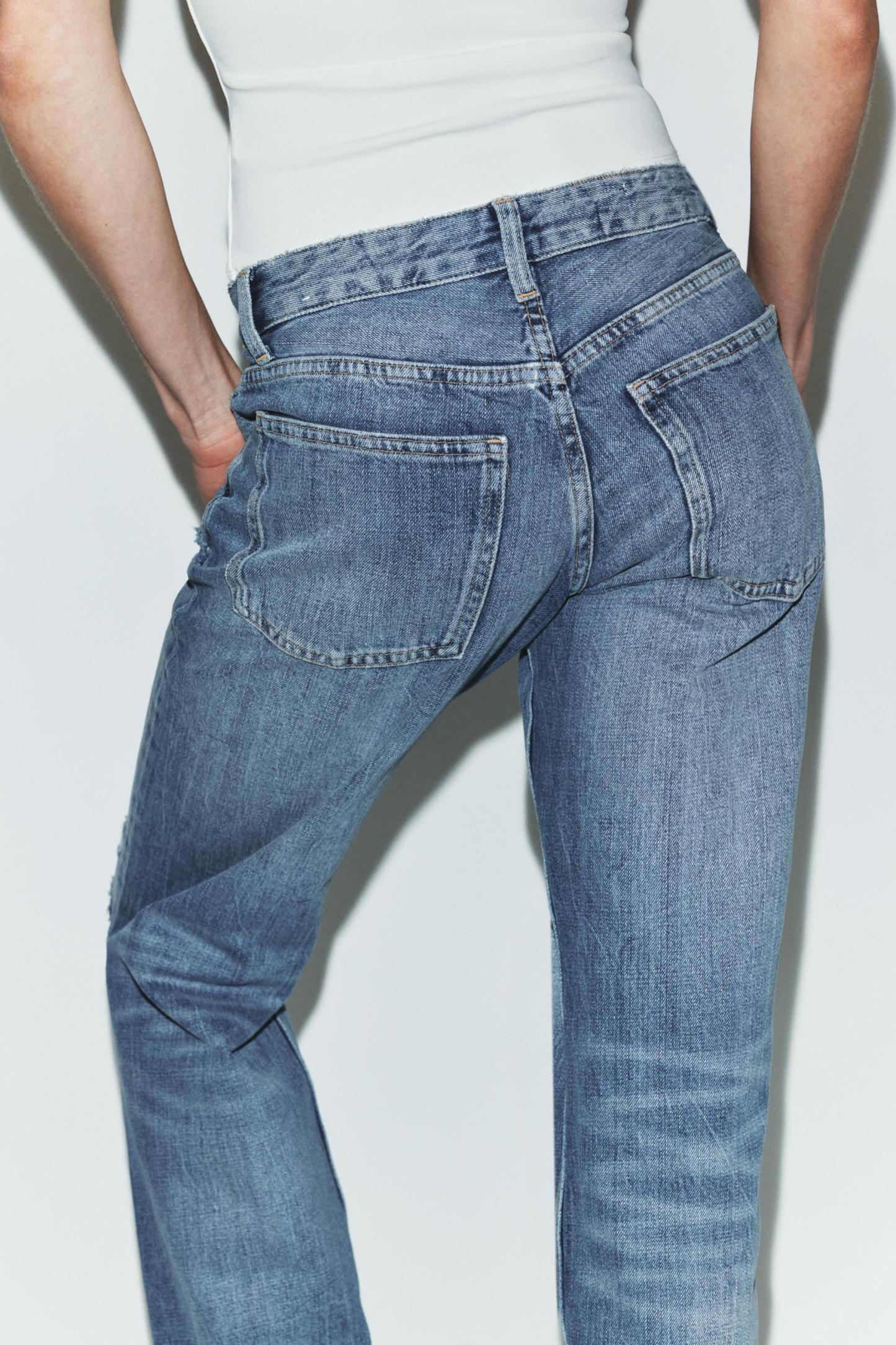 Effortless Low-Waist Jeans