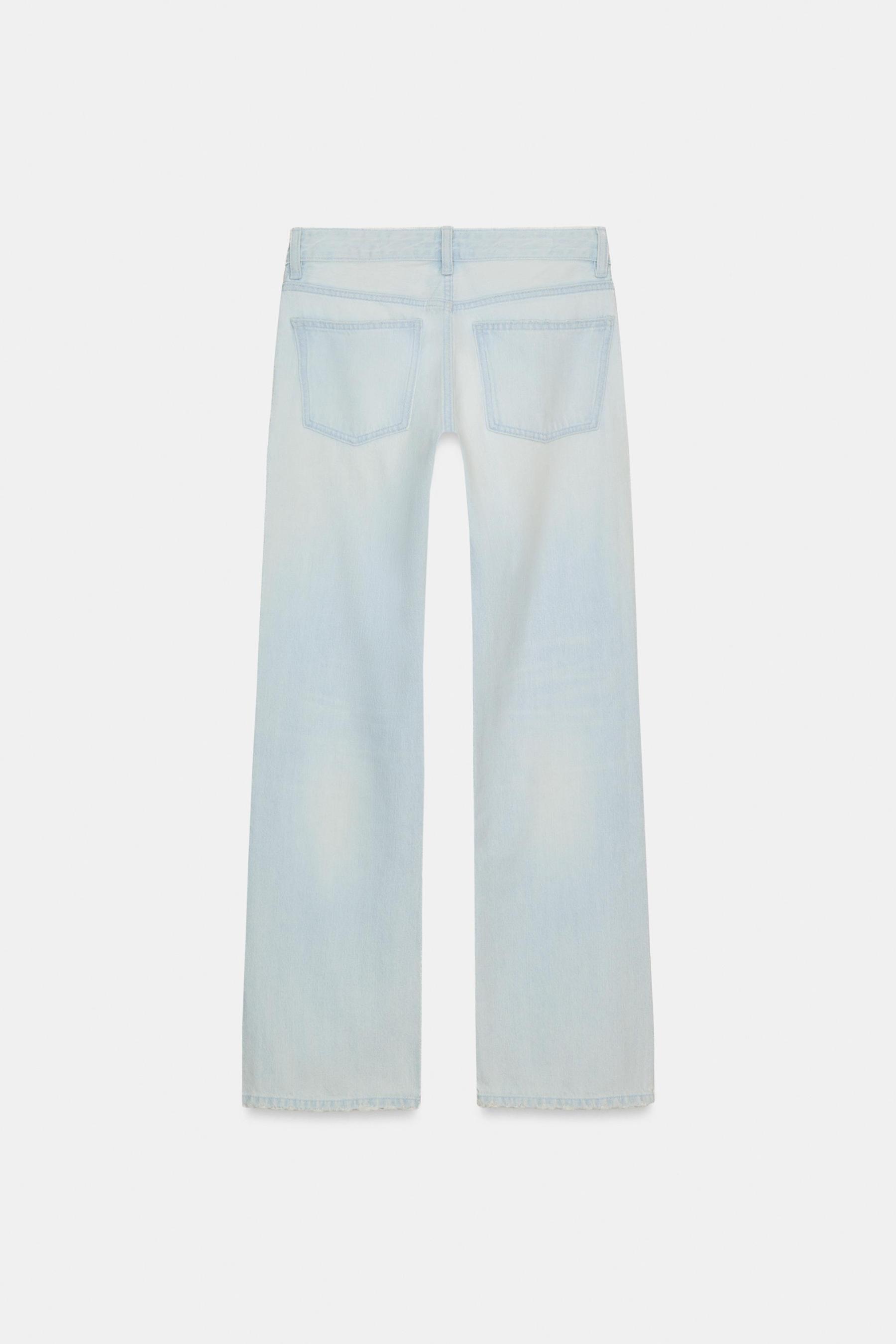 Signature Low-Rise Wide Leg Jeans