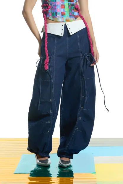 Barrel Fit Denim Jeans