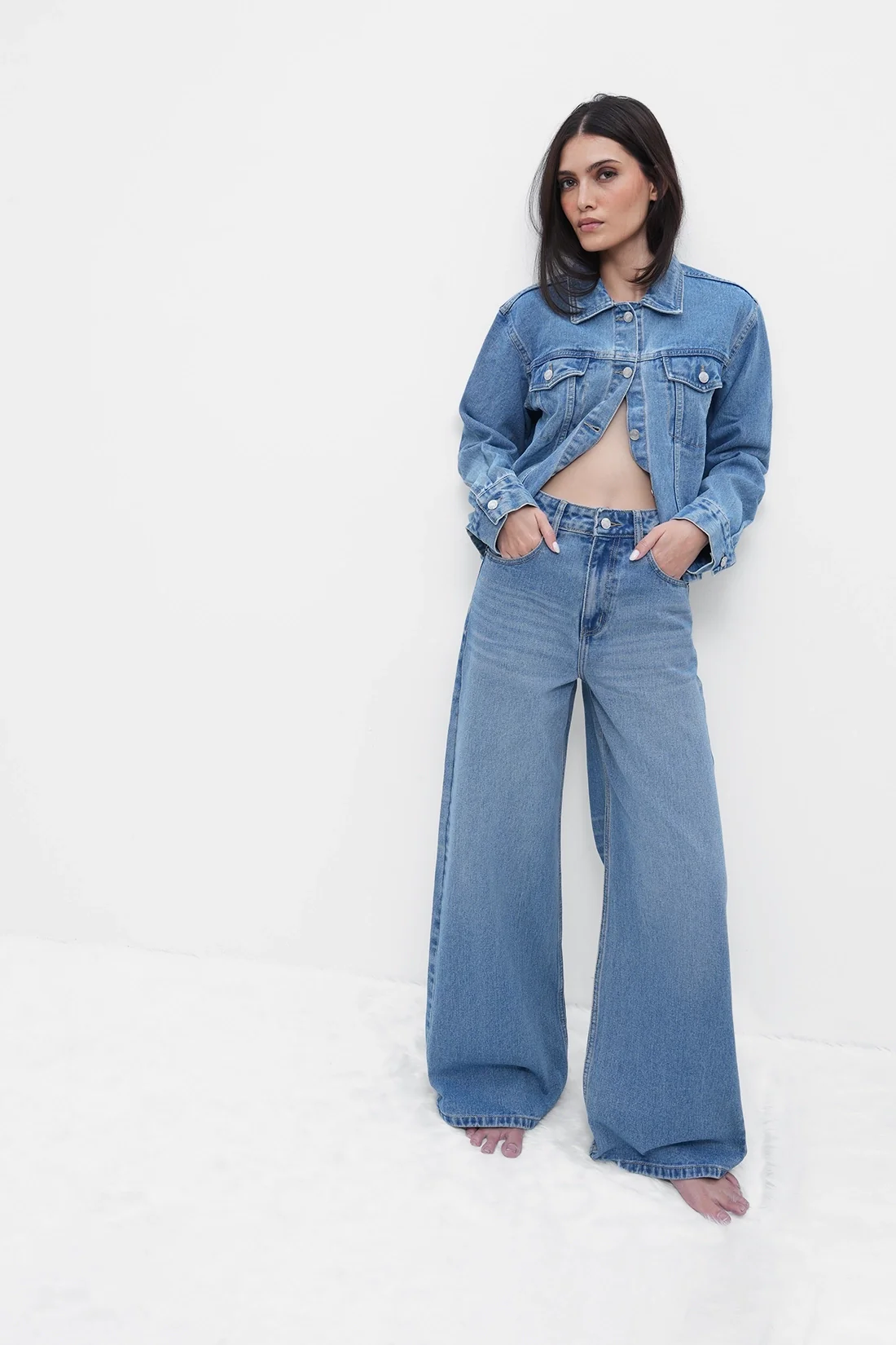 Modern Muse Straight Jeans