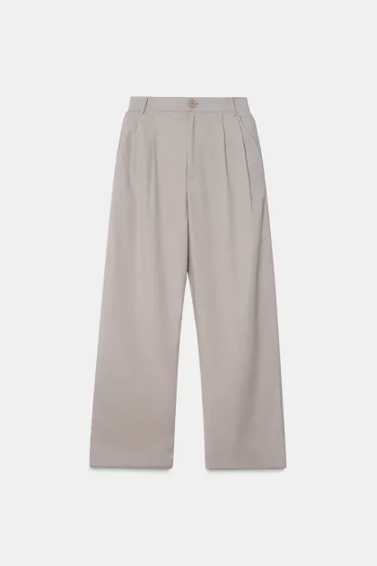 Relaxed Fit Beige Pleated Trousers