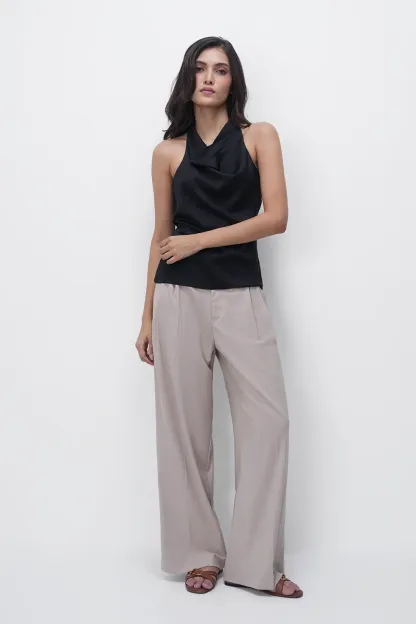 Relaxed Fit Beige Pleated Trousers