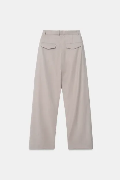 Relaxed Fit Beige Pleated Trousers