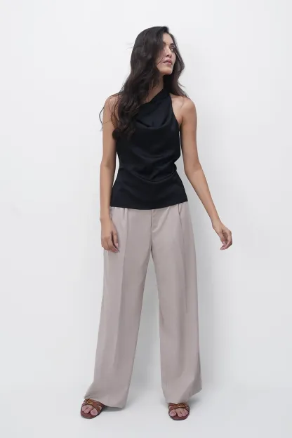 Relaxed Fit Beige Pleated Trousers