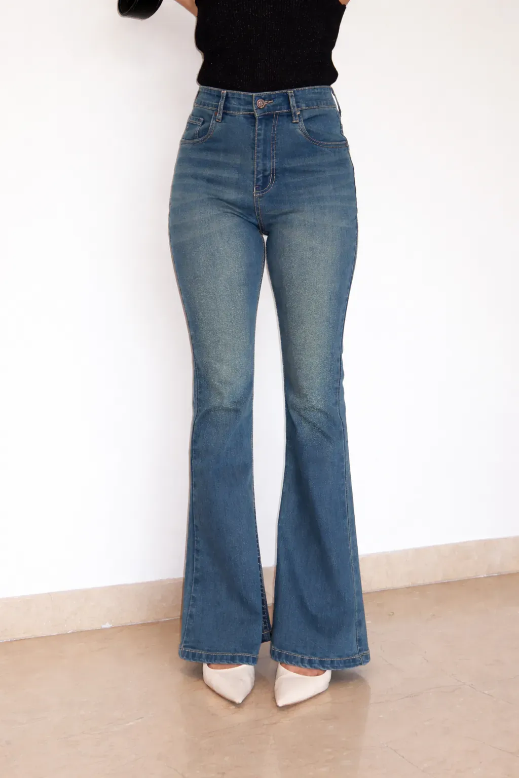 Iconic Style Flare Jeans