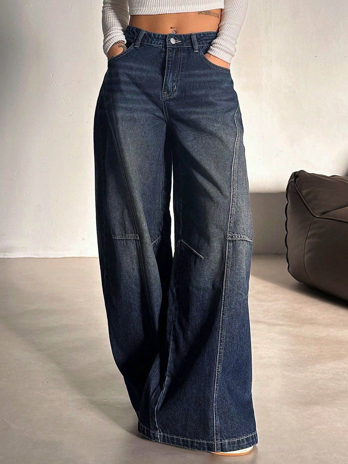 Bold Line Wide Leg Jeans