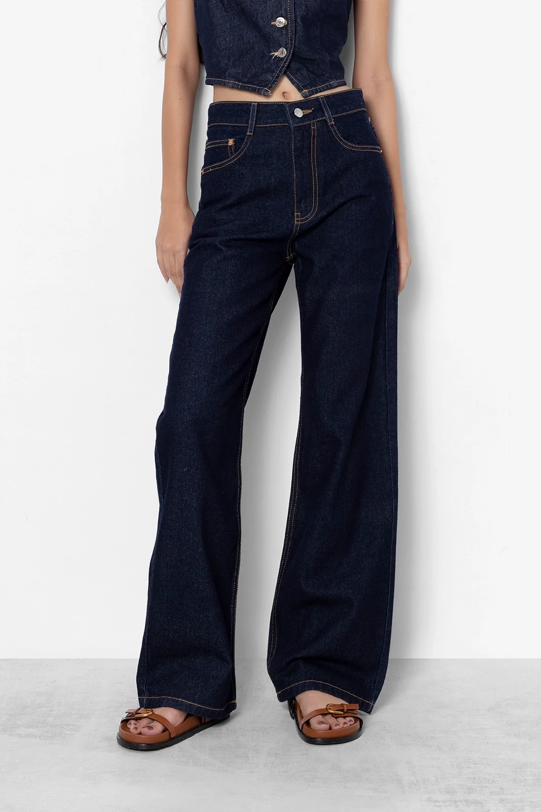 Authentic Wash Straight Fit Jeans