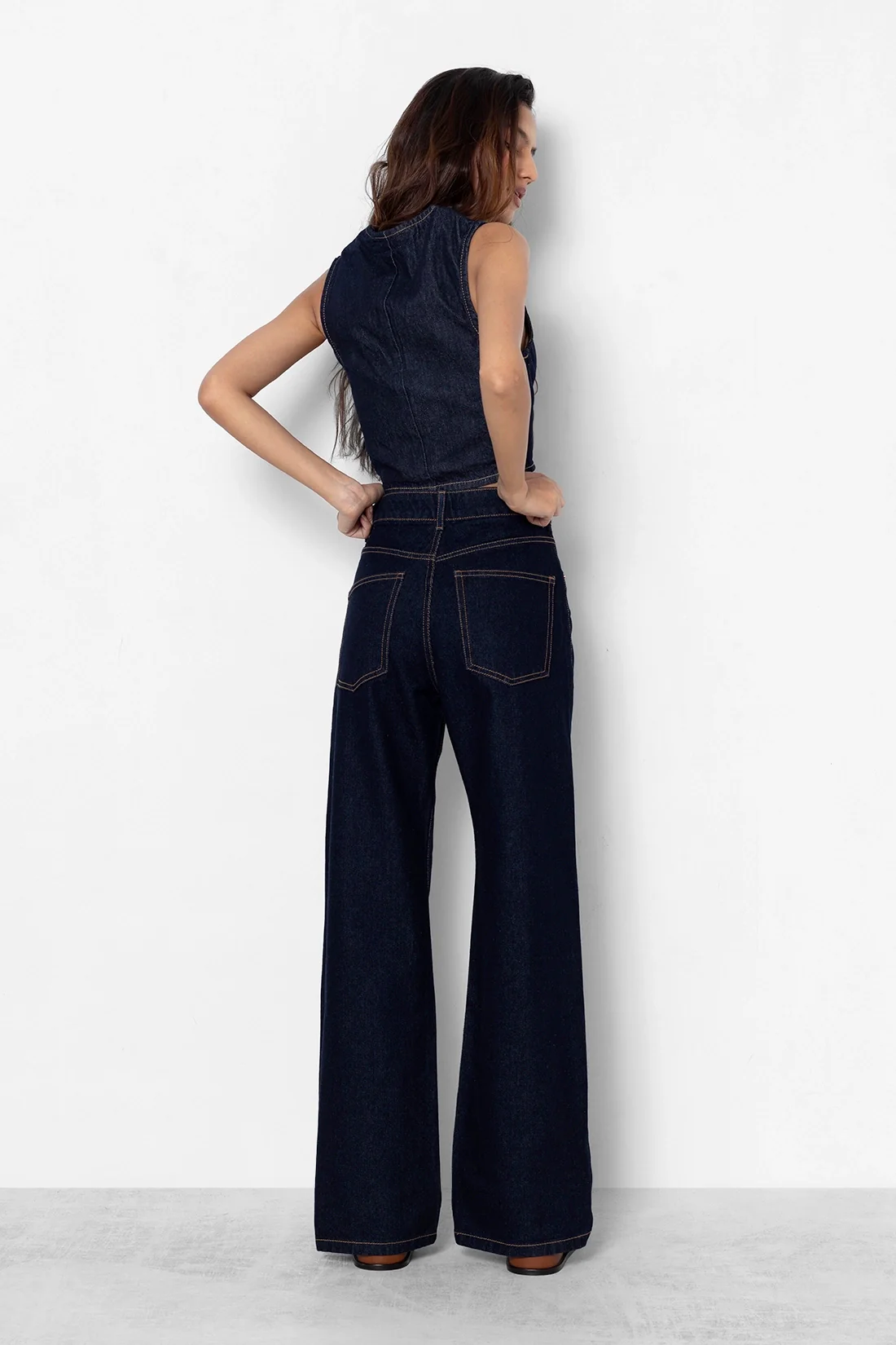 Authentic Wash Straight Fit Jeans