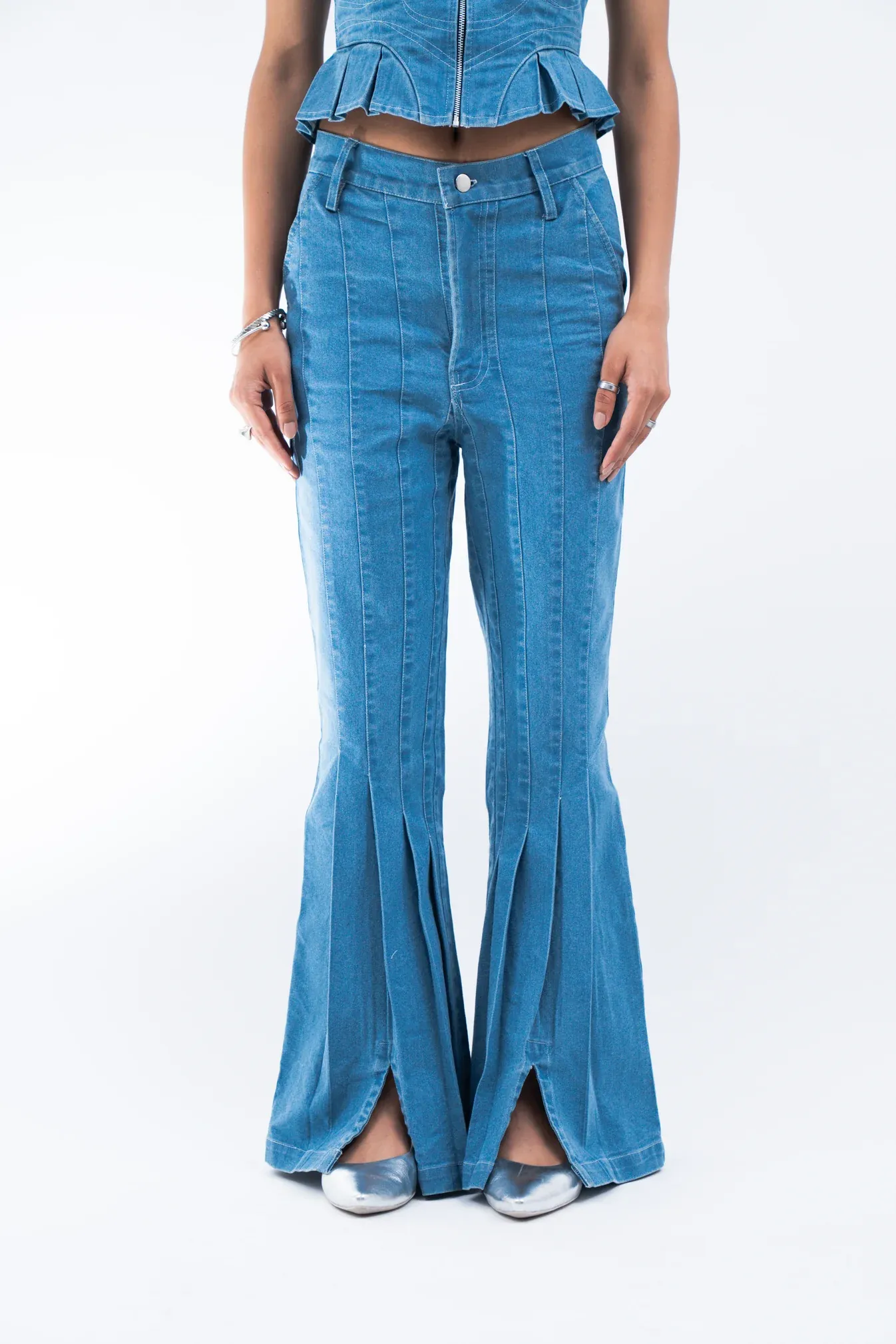 Pleated Bootcut Jeans