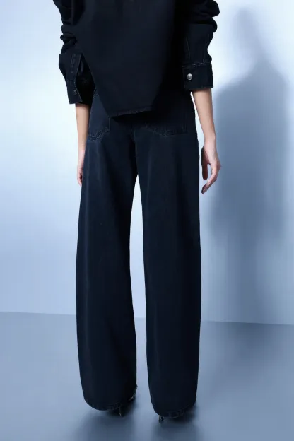 Embroidered Black Straight Jeans