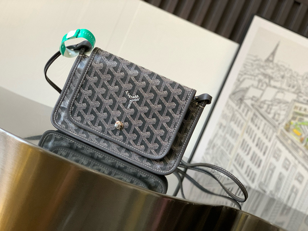 A8
