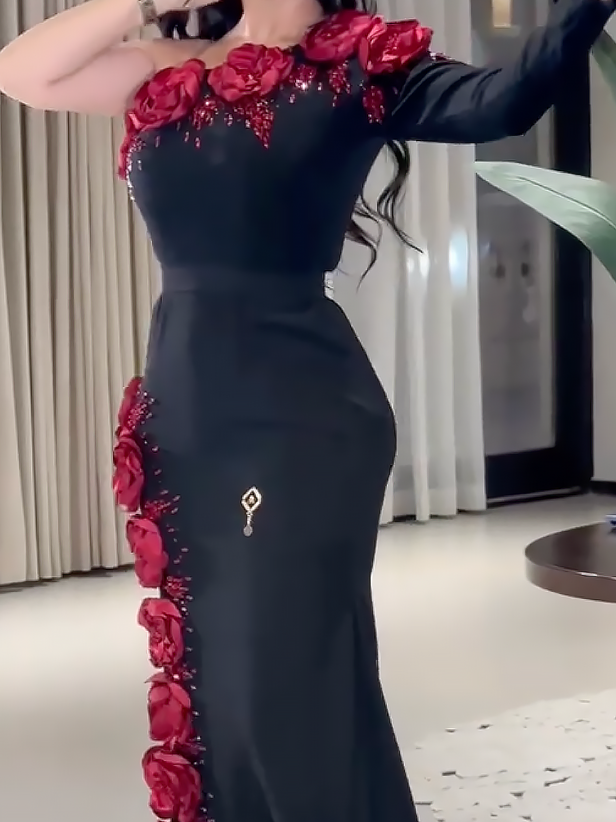 Diamond red dress (available in stock)