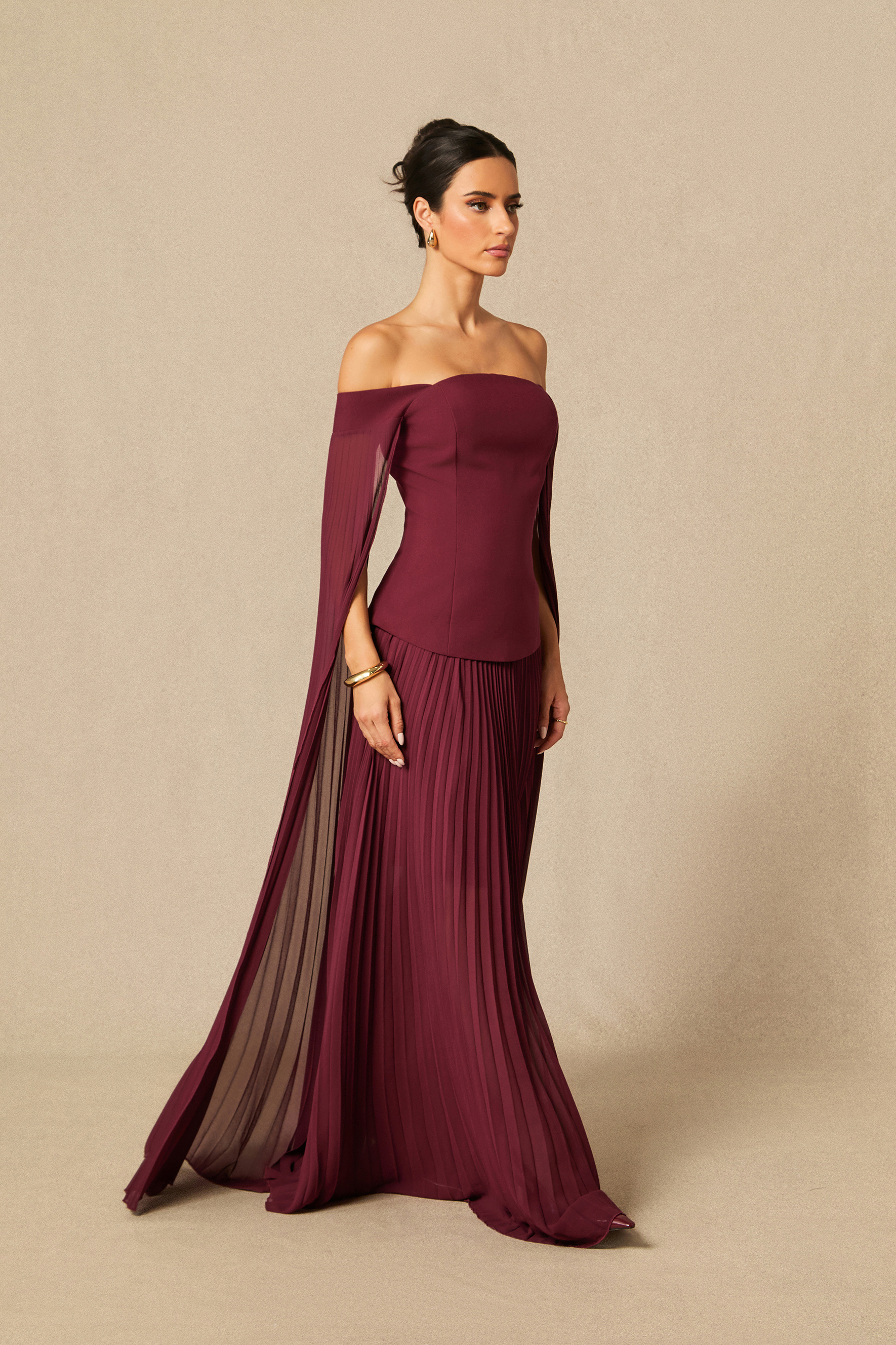 Elegant Burgundy Off-Shoulder Pleated Two-Piece Set