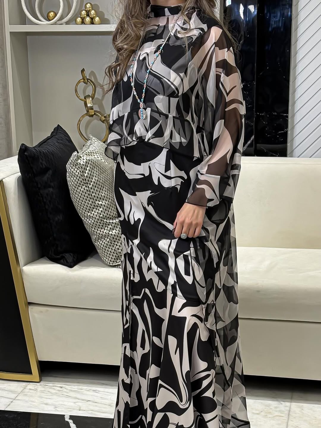 Elegant abstract print kaftan dress