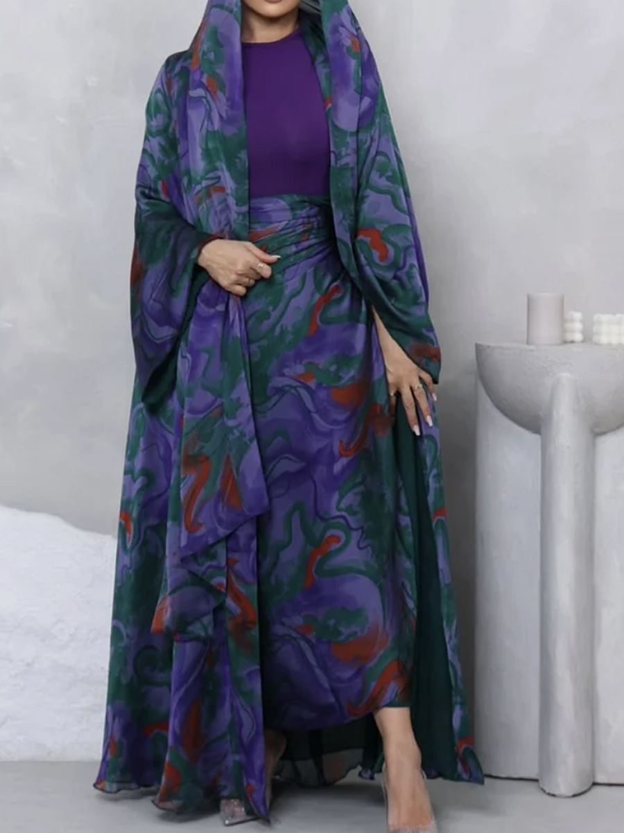 Elegant abaya set with a distinctive artistic pattern