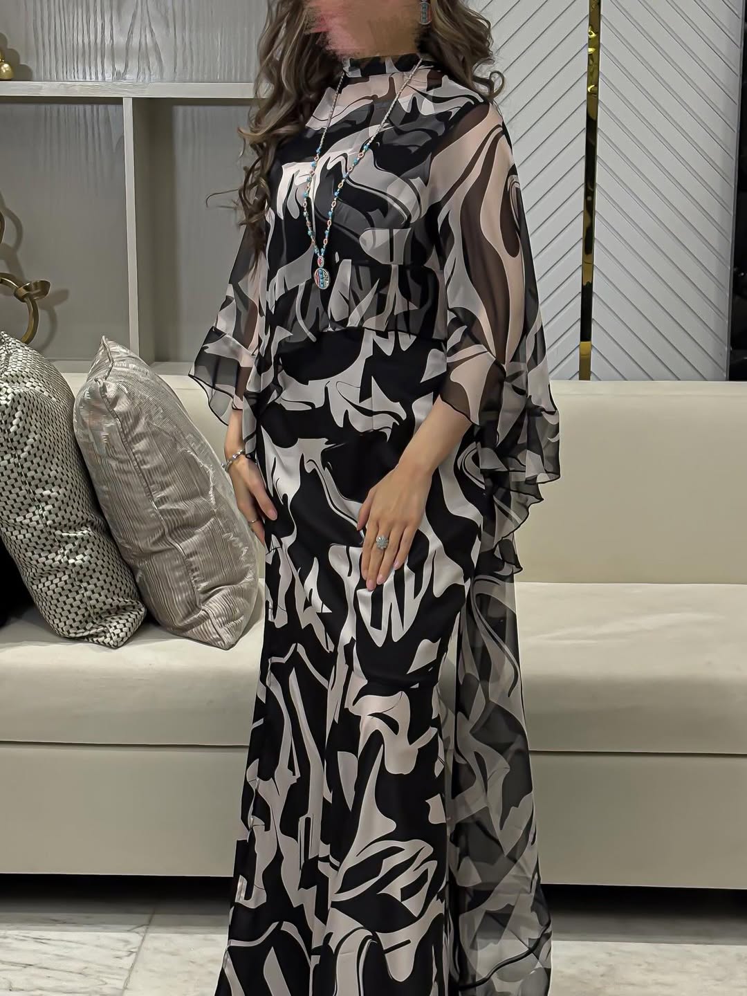 Elegant abstract print kaftan dress