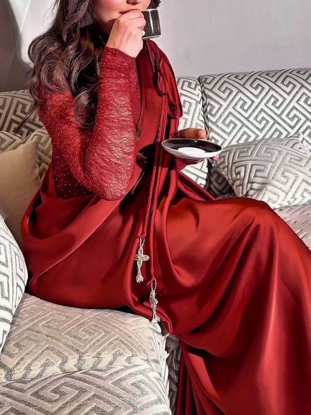 Elegant red draped evening dress