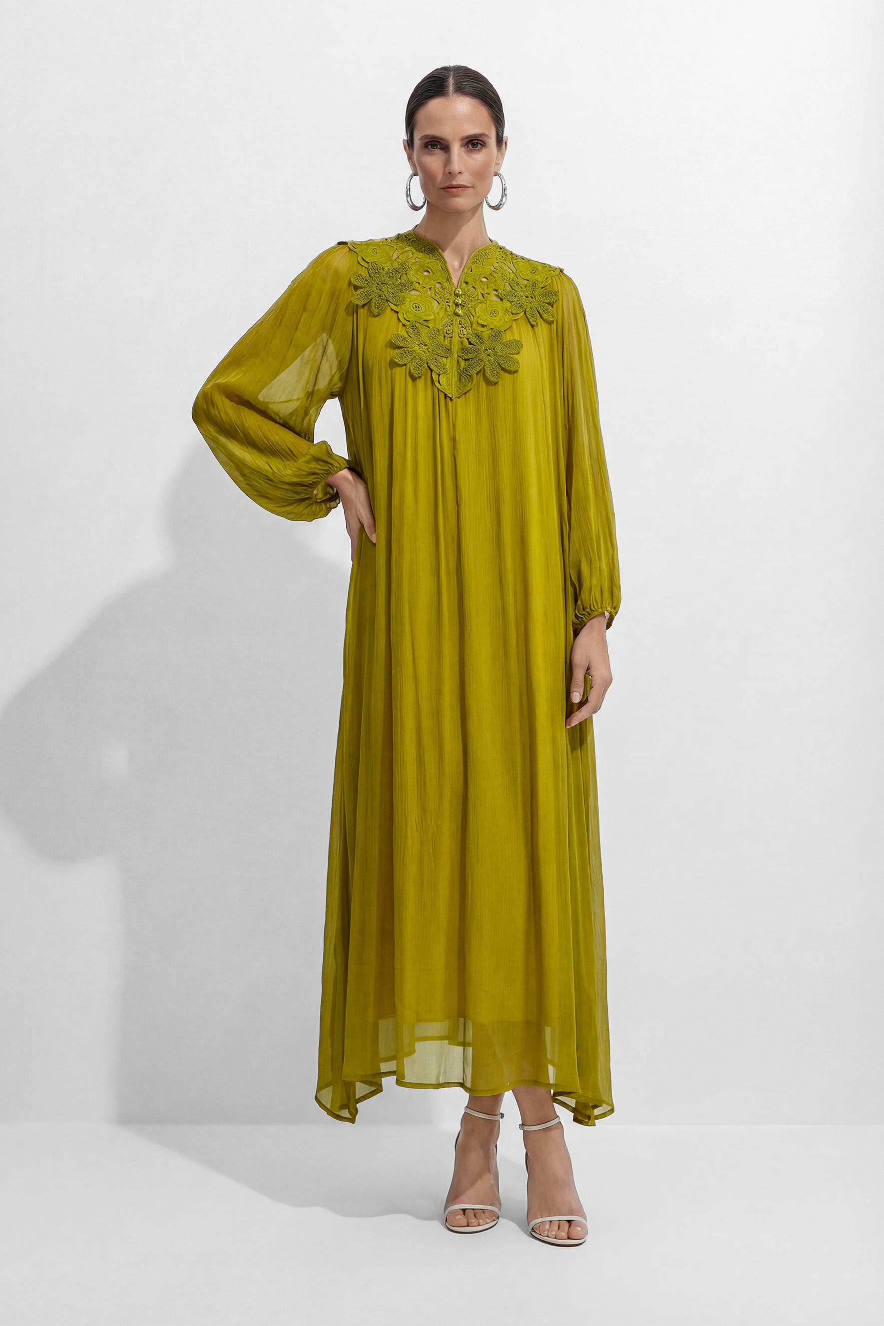 Elegant Floral Lace Pleated Maxi Dress