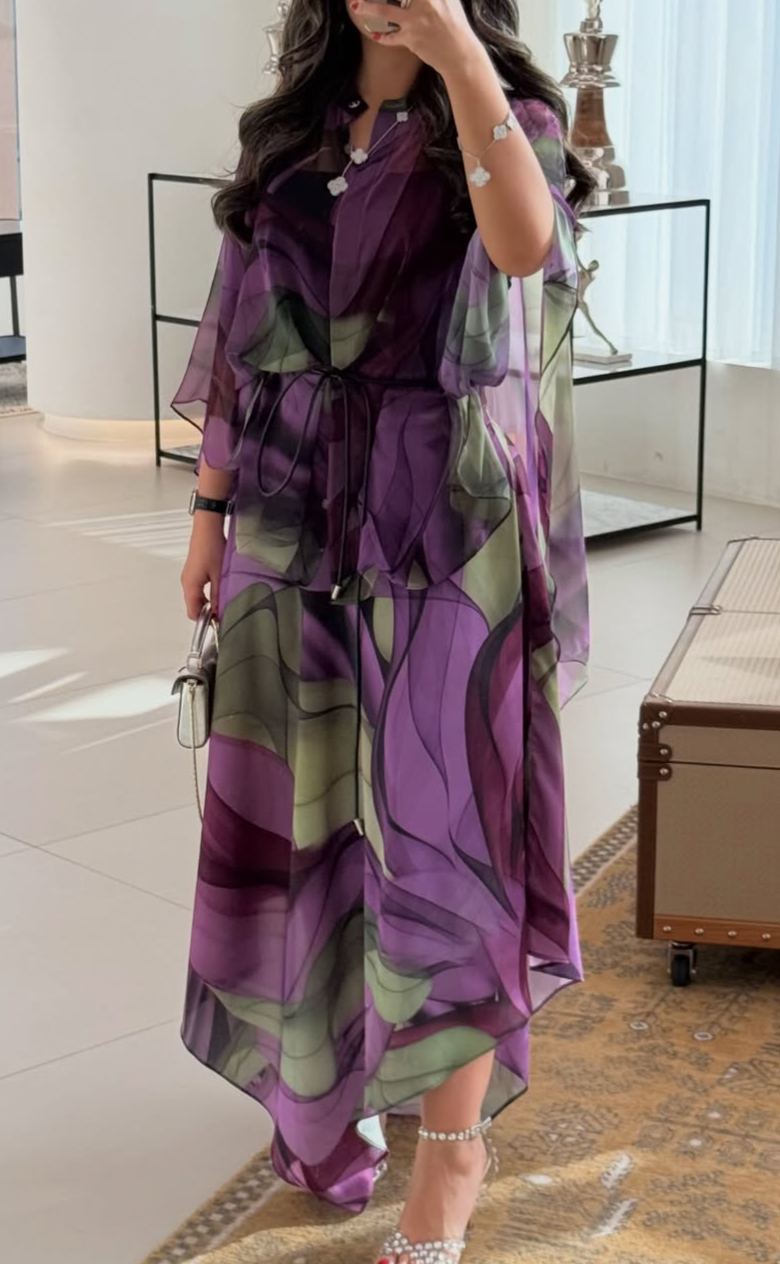 Luxurious abstract print maxi dress