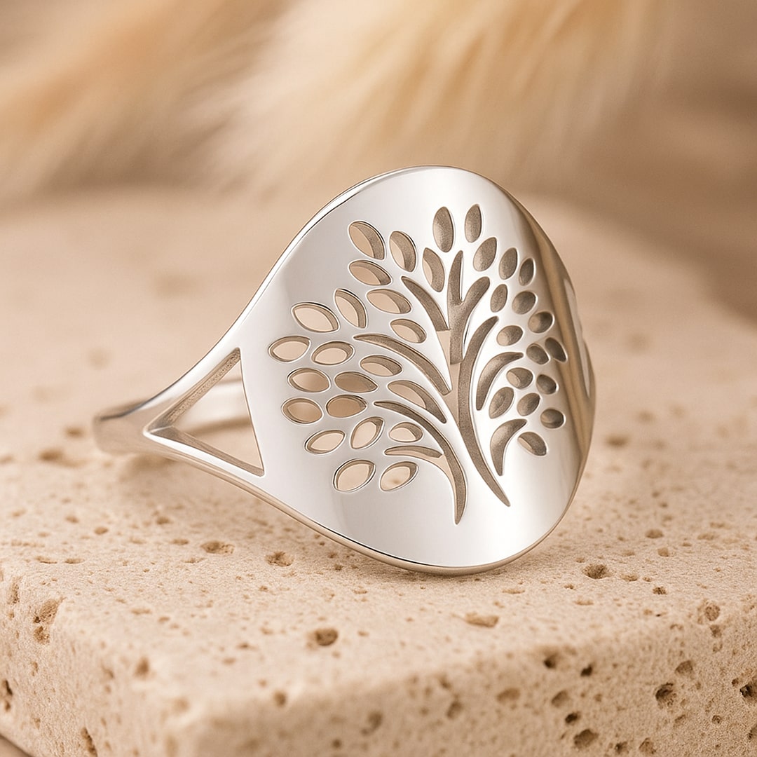 The ring showing the balance between earth and sky symbolism - KARMAKIND
