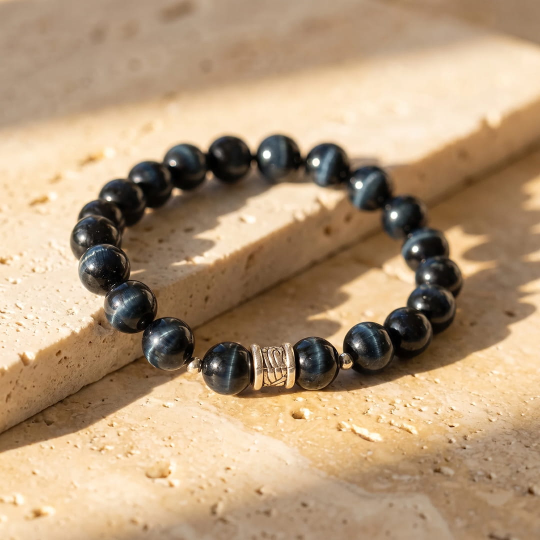 Bracelet detail showing the silver accent - KARMAKIND