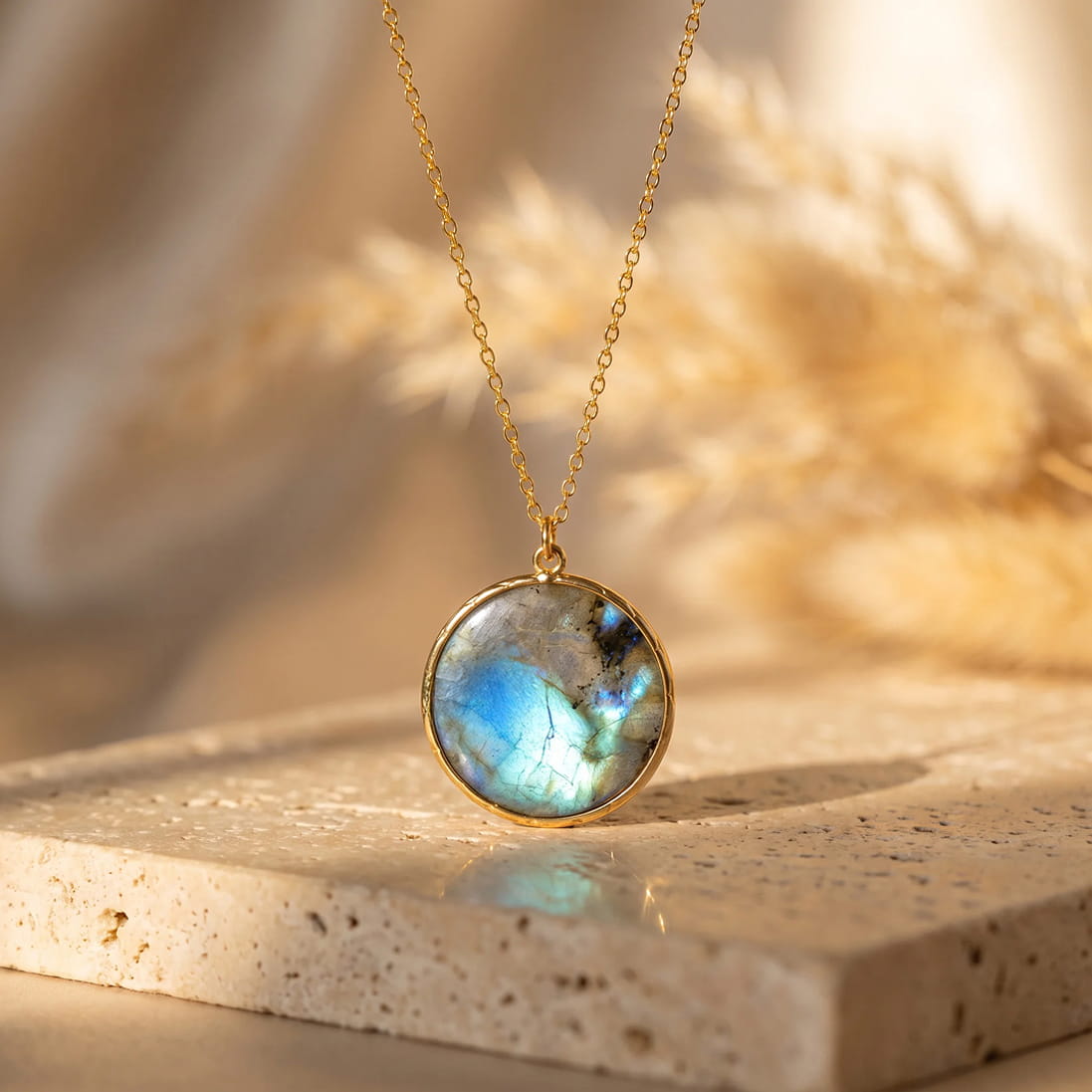 Labradorite Circle of Light Pendant - KARMAKIND