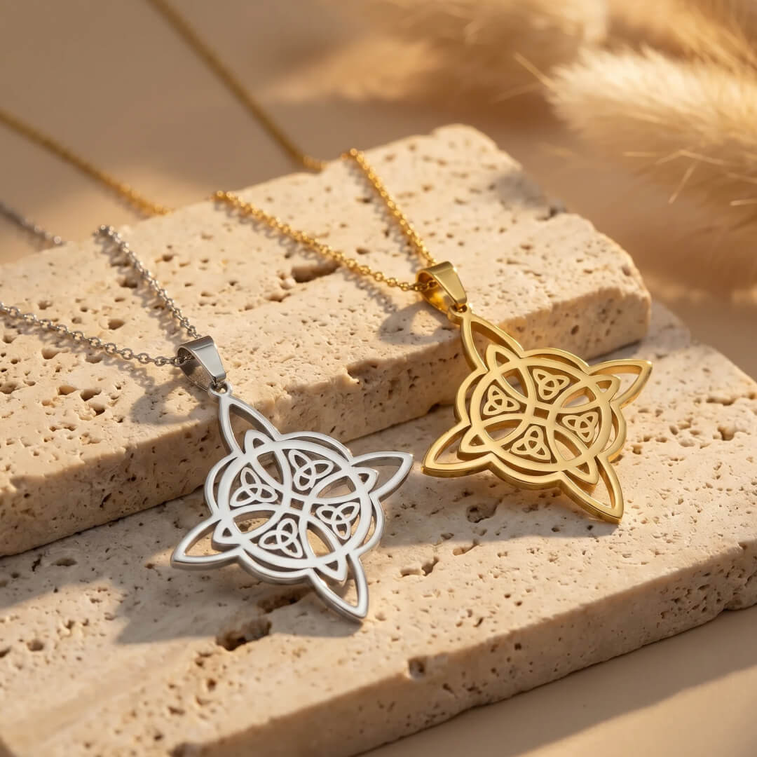Pendant showing the chain detail - KARMAKIND