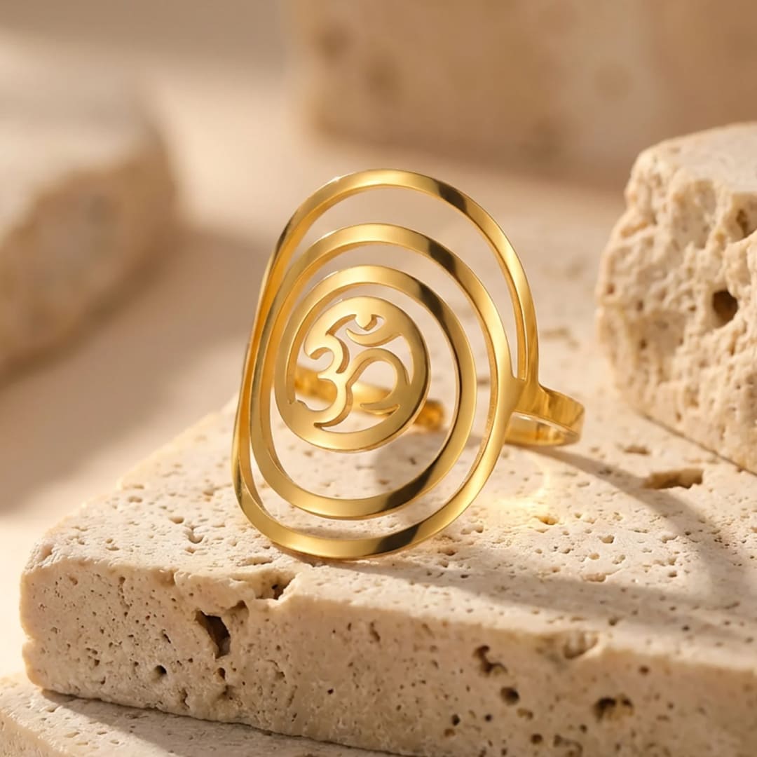 "Harmony" Om Symbol Ring - KARMAKIND