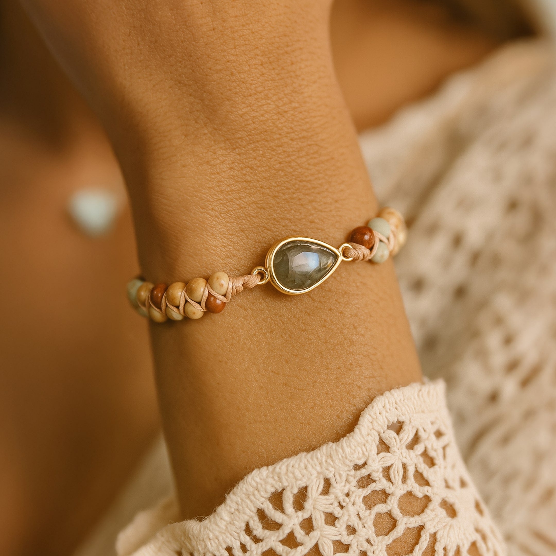 Close-up of the labradorite stone in the braided bracelet - KARMAKIND